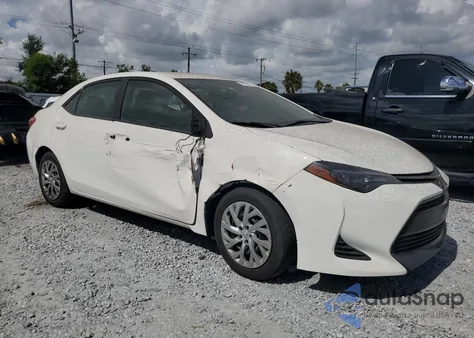 2018 Toyota Corolla L из США, поврежденный, VIN 2T1BURHE6JC091414